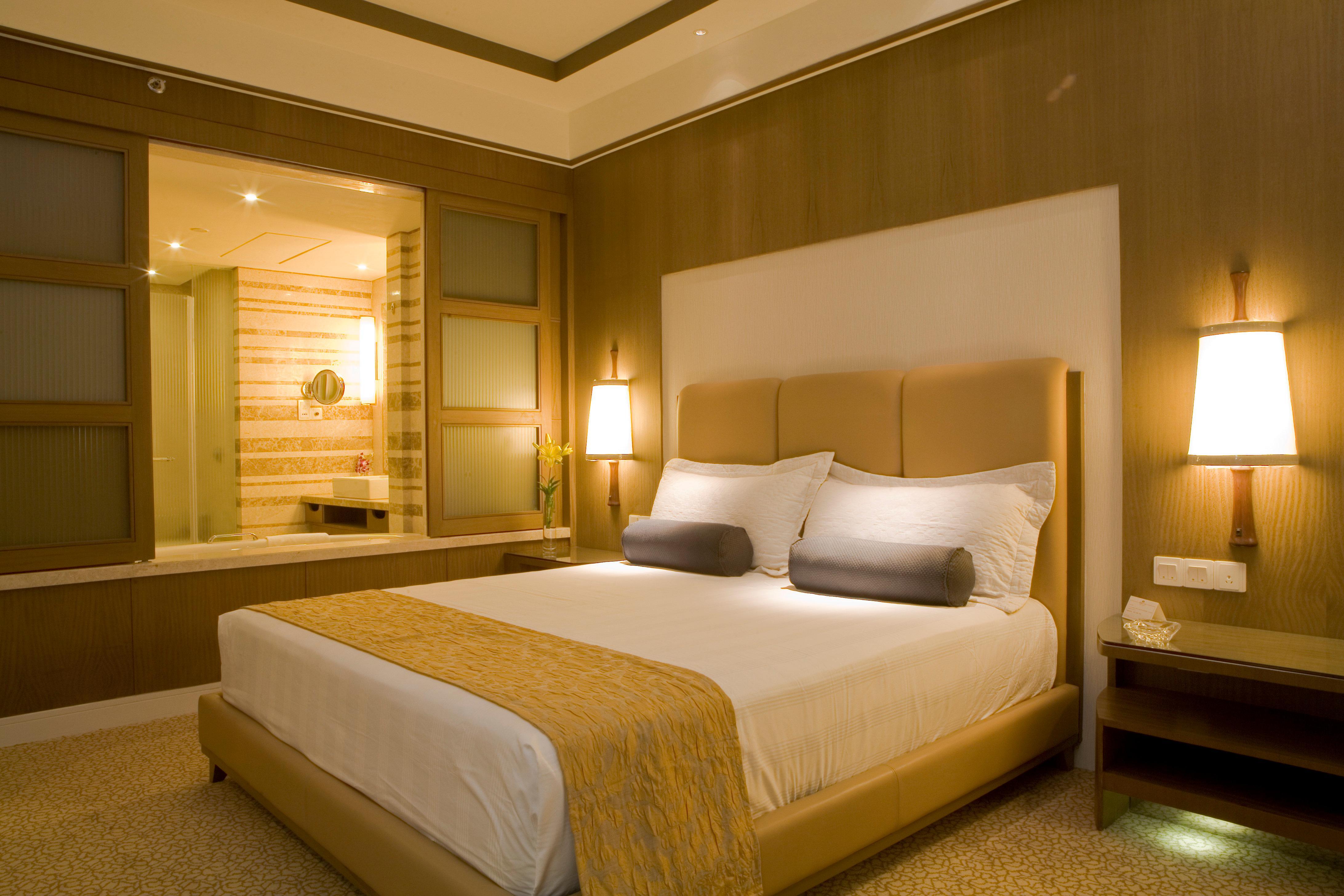 Hotel Crowne Plaza New Delhi Okhla By Ihg Exterior foto A bedroom