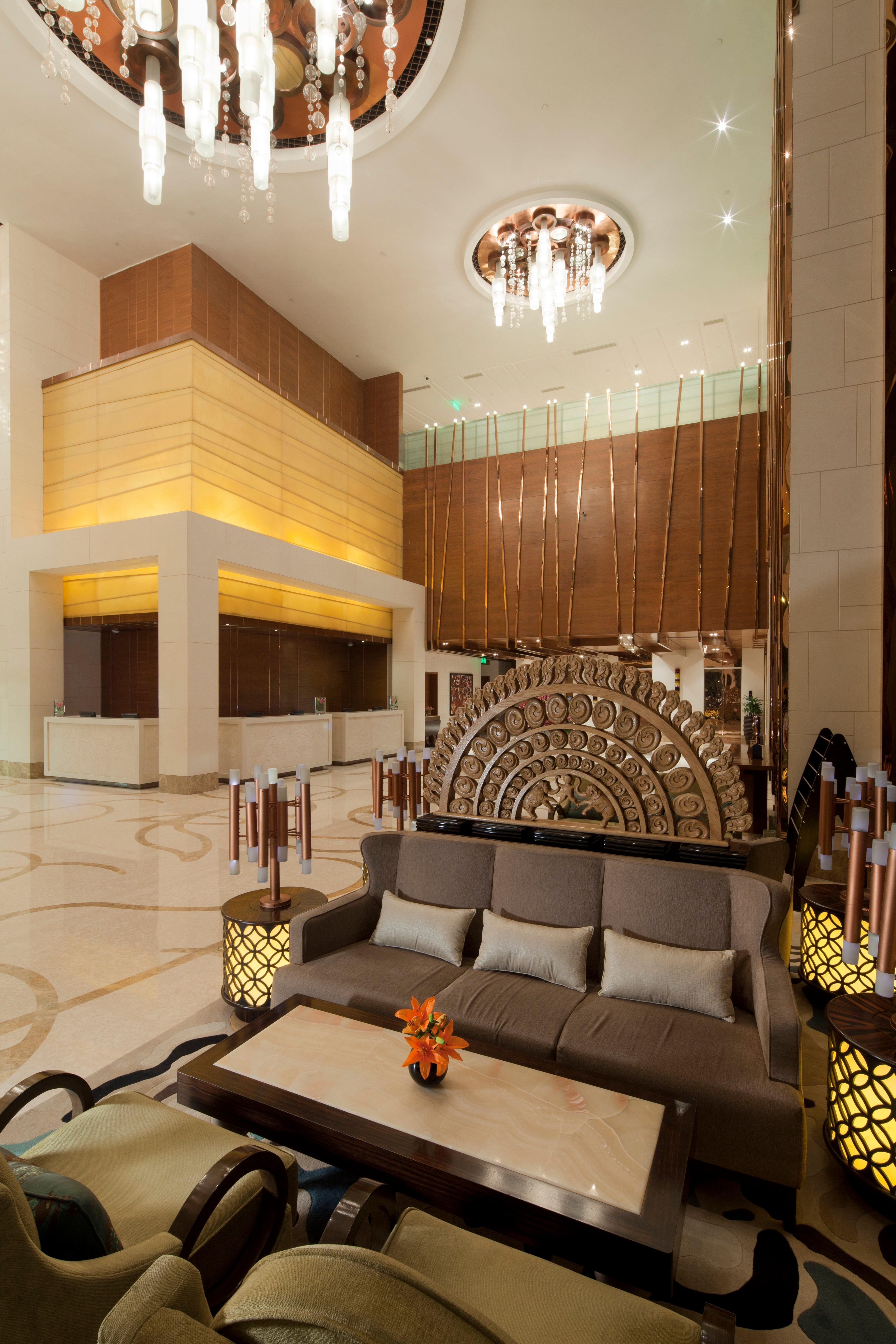 Hotel Crowne Plaza New Delhi Okhla By Ihg Exterior foto The lobby of the hotel